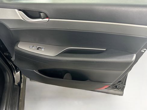 Used 2024 Hyundai Palisade SEL image 32