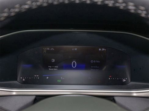 New 2026 Volkswagen Taos SE image 22