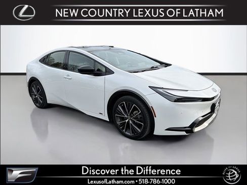 Used 2023 Toyota Prius Limited w/ Limited Premium Package AWD/4WD image 1
