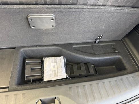 New 2026 Nissan Armada SL w/ Captain's Chari Seat Package image 24