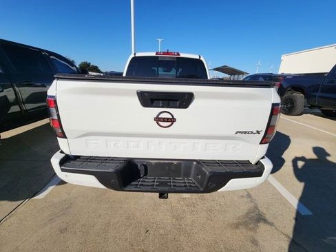 Used 2023 Nissan Frontier Pro-X w/ Pro Convenience Package image 5