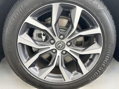 Used 2024 Acura MDX SH-AWD w/ Technology Package image 29