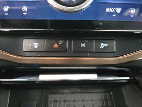 Used 2023 Ford F150 Lightning Lariat image 37