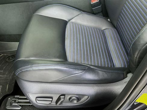 Used 2020 Toyota RAV4 XSE image 30