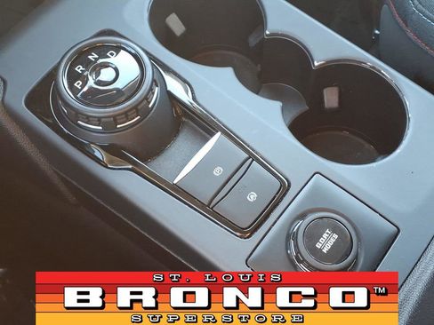 Used 2024 Ford Bronco Sport Heritage w/ Heritage Convenience Package image 9