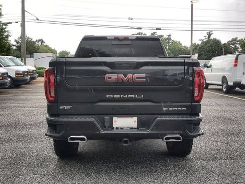 Used 2020 GMC Sierra 1500 Denali w/ Denali Ultimate Package AWD/4WD image 7