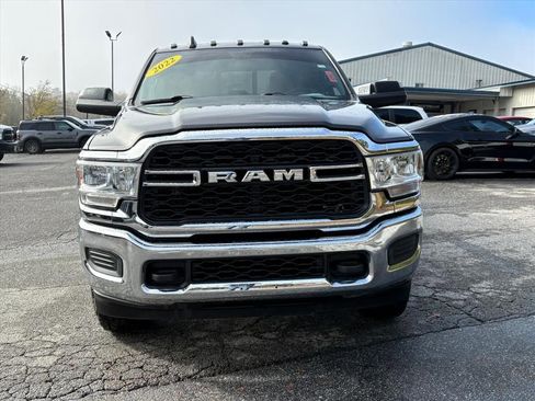 Used 2022 RAM 2500 Tradesman AWD/4WD image 2