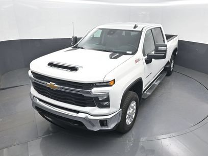 Used 2024 Chevrolet Silverado 2500 LT