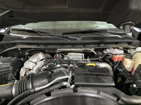 Used 2021 GMC Sierra 2500 SLT w/ SLT Convenience Package image 24