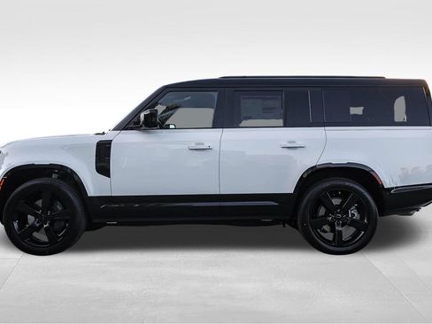 New 2026 Land Rover Defender 130 X-Dynamic SE AWD/4WD image 8