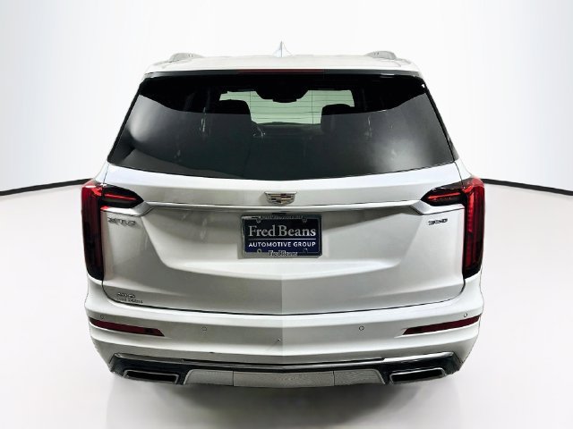 New 2025 Cadillac XT6 Luxury AWD/4WD image 5