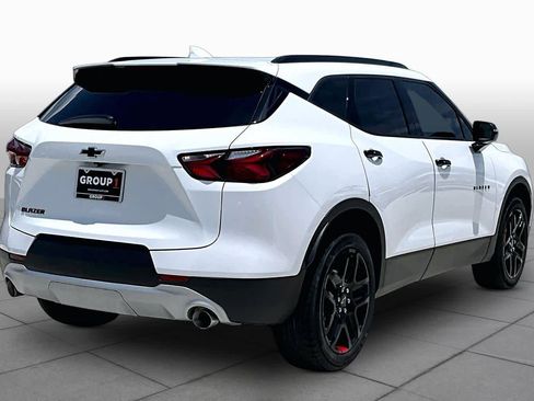 Used 2022 Chevrolet Blazer LT w/ Redline Edition FWD image 11