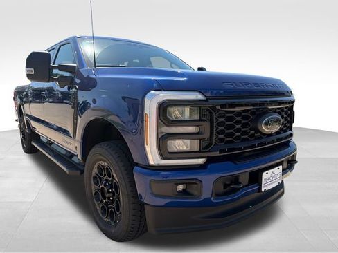 New 2026 Ford F250 XLT w/ XLT Premium Package AWD/4WD image 11