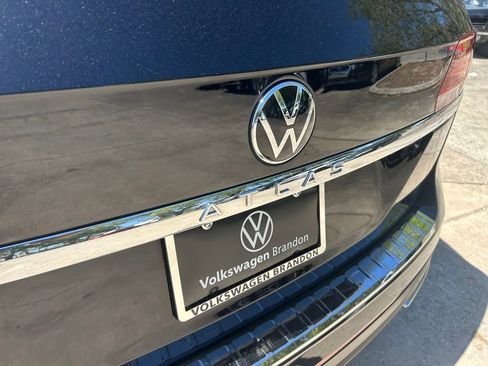 Used 2023 Volkswagen Atlas SE FWD image 27