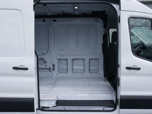 New 2026 Ford Transit 250 148 Medium Roof RWD image 21