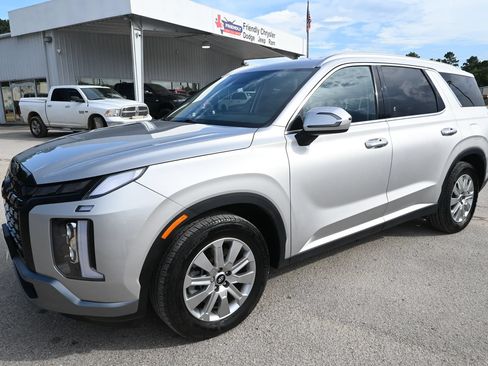 Used 2025 Hyundai Palisade SEL FWD image 5