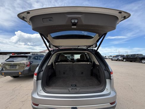 Used 2020 Lincoln Aviator Reserve RWD image 2