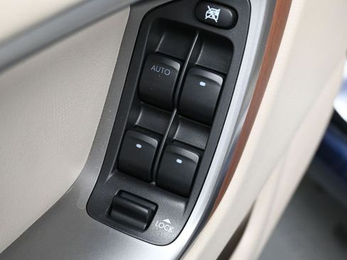 Used 2005 Subaru Legacy 2.5GT Limited image 12