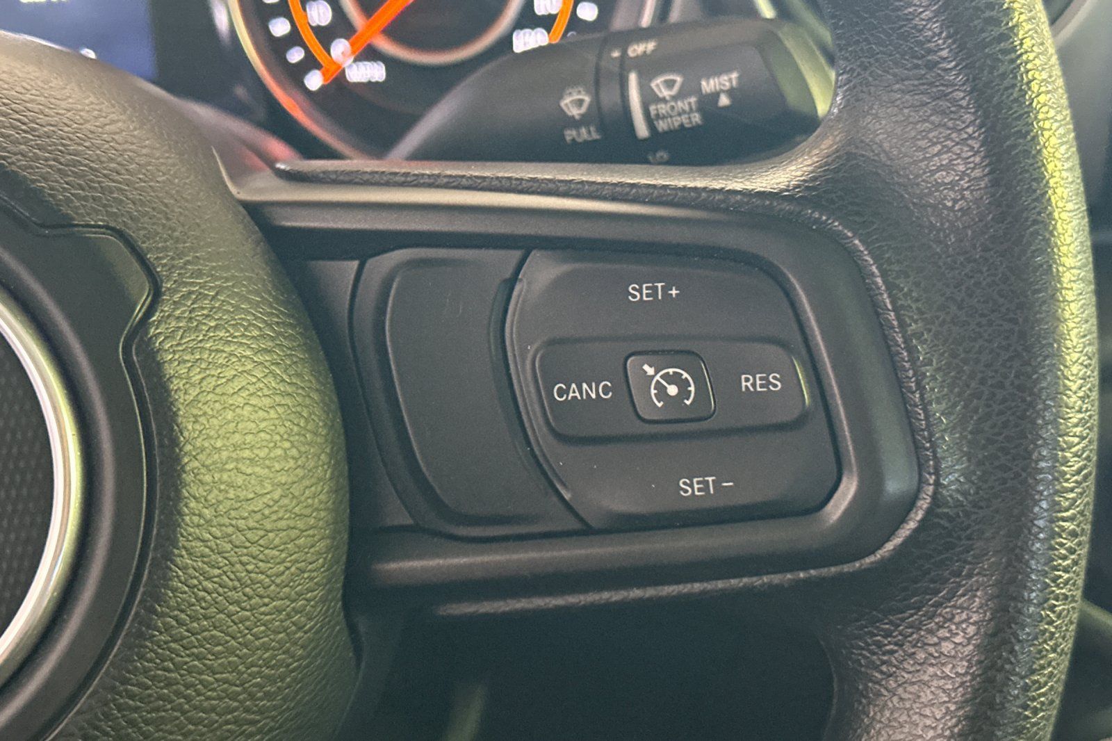 Used 2021 Jeep Gladiator Sport w/ Trailer Tow Package AWD/4WD image 32