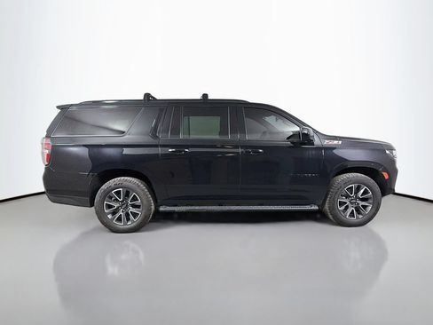 Used 2021 Chevrolet Suburban Z71 AWD/4WD image 5