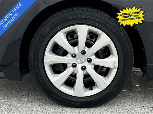 Used 2023 Toyota Corolla LE image 12