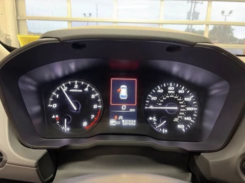 Used 2024 Subaru Crosstrek 2.0i AWD/4WD image 22