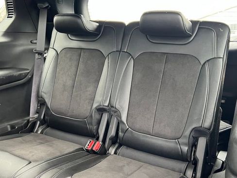 Used 2023 Jeep Grand Cherokee L Altitude image 5