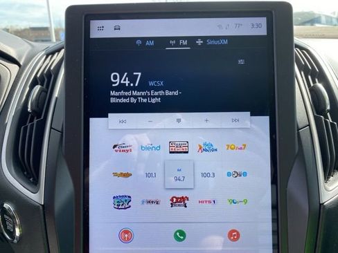 Used 2024 Ford Edge SEL image 29