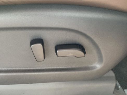 Used 2018 Nissan Titan Platinum Reserve w/ Platinum Utility Package image 27