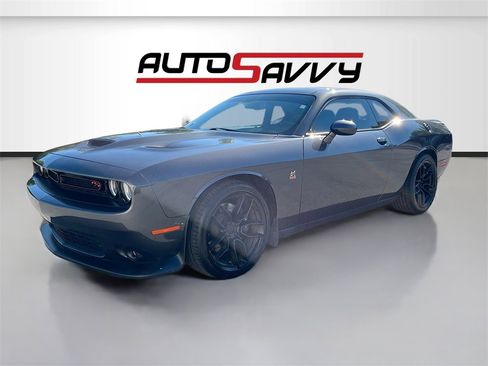 Used 2020 Dodge Challenger R/T Scat Pack image 3