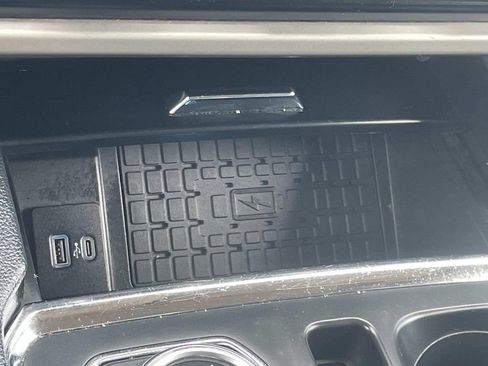 Used 2024 Ford Expedition Max XLT RWD image 21