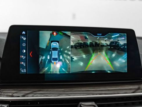 Used 2018 BMW 540i RWD image 25