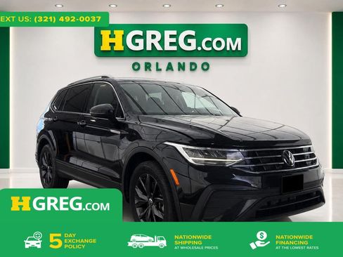 Used 2023 Volkswagen Tiguan SE FWD image 1