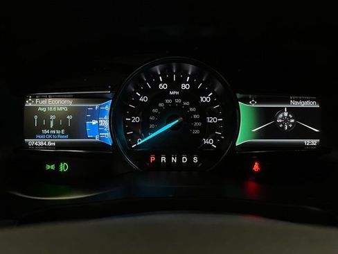 Used 2017 Ford Explorer XLT w/ Equipment Group 202A FWD image 18