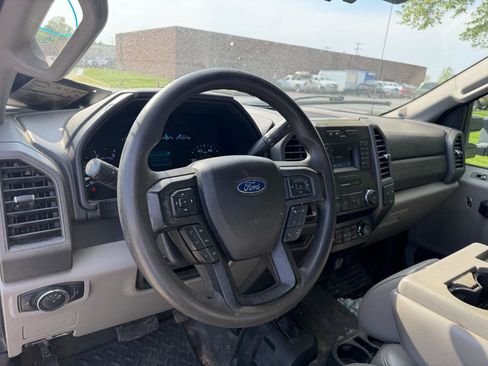Used 2019 Ford F450 XL w/ XL Value Package AWD/4WD image 8