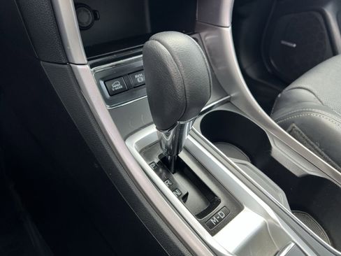 Used 2021 Subaru Ascent Limited w/ Technology Package image 22