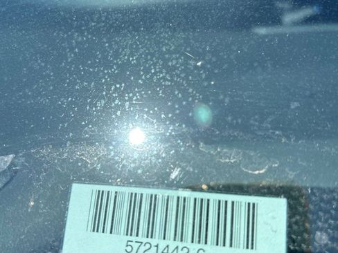 Used 2025 Chevrolet Equinox LT image 2