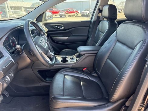 Used 2023 GMC Acadia SLT AWD/4WD image 11