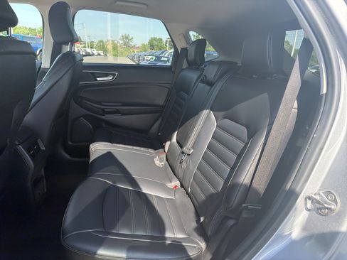 Certified 2024 Ford Edge SEL AWD/4WD image 13