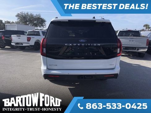 Used 2025 Ford Expedition Max Active image 6