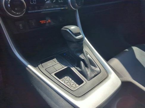 Used 2019 Toyota RAV4 XLE Premium w/ Cold Weather Package FWD image 17