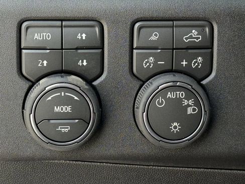 New 2026 Chevrolet Silverado 1500 LT w/ Texas Edition Plus image 16