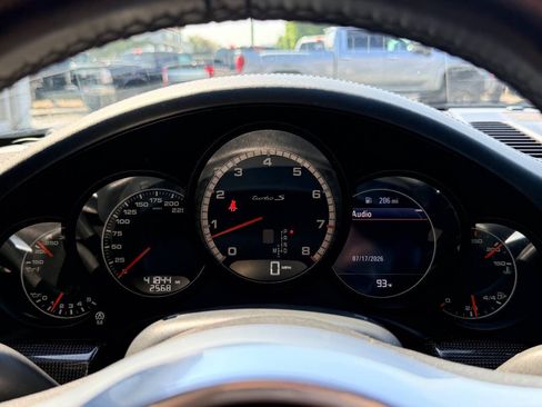 Used 2014 Porsche 911 Turbo S AWD/4WD image 21