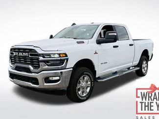 Used 2025 RAM 2500 Big Horn video 2
