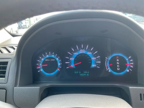 Used 2011 Ford Fusion SEL w/ 301A Rapid Spec Order Code image 14