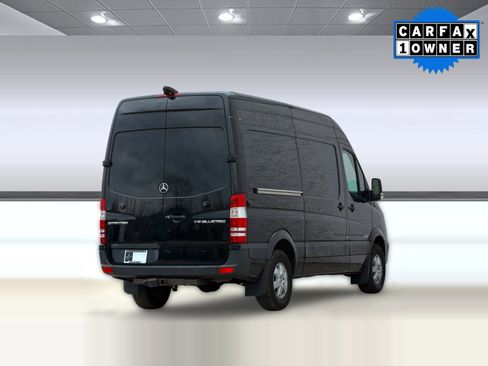 Used 2015 Mercedes-Benz Sprinter 2500 image 7