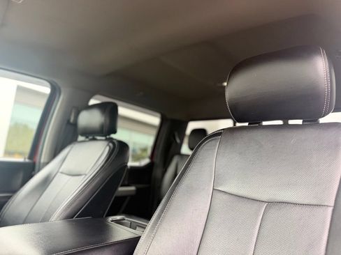 Used 2018 Ford F150 Lariat w/ Trailer Tow Package AWD/4WD image 16
