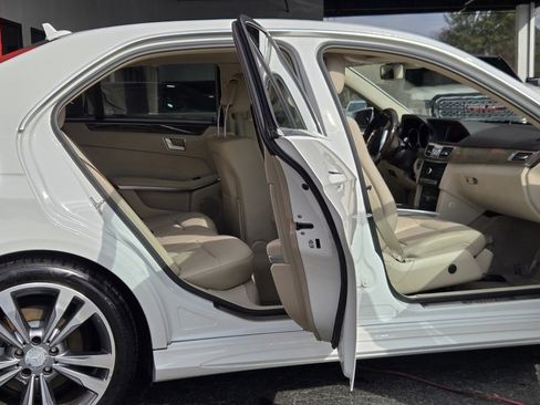Used 2016 Mercedes-Benz E 350 Sedan image 17