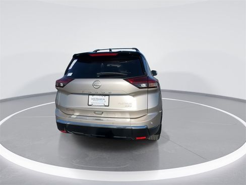 New 2026 Nissan Rogue Platinum image 7