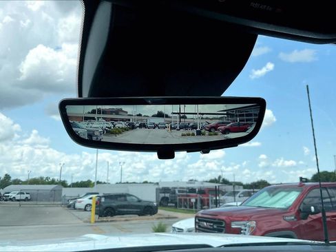 Used 2025 GMC Sierra 2500 AT4X AWD/4WD image 33
